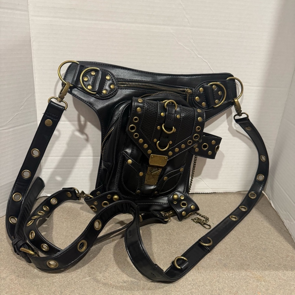 Steampunk Goth Waist Leg Bag in Black PU Unisex